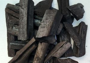 ถ่านไม้เนื้อแข็งสีดำจากเวียดนาม ราคาส่งถูกที่สุด - ถ่านกาแฟ ลิ้นจี่ คายา มะม่วงหิมพานต์ ลำไย ยูคาลิปตัส - Product Image 3
