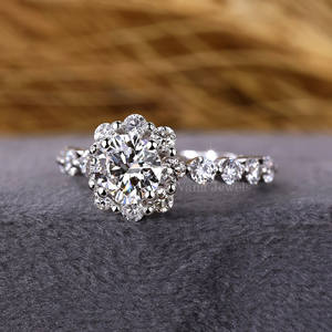 แหวนหมั้นทองคำแท้18K สุดคลาสสิกแหวนสำหรับสตรีใส่ในงานปาร์ตี้ประดับเพชรทรงวงแหวนสำหรับใส่เป็นของขวัญ - Product Image 1