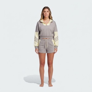Conjunto deportivo de 2 piezas para mujer, sudadera con capucha y cremallera rosa camuflada y pantalones cortos - Product Image 6