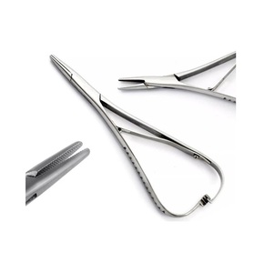 Pinza Quirúrgica de Acero Inoxidable para Atar Ligaduras con Aguja Mathieu, para Uso Odontológico y Ortodóntico - Product Image 2