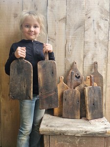 Planche à découper en bois moderne pour cuisines élégantes - Product Image 2
