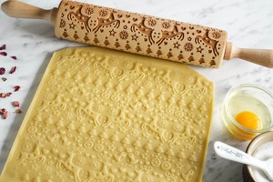 Premium Reindeer Design Wooden Rolling Pin Perfect for Christmas Baking Home Kitchens And Holiday <b>Cookie</b> Making <b>Tool</b> From India - Product Image 3