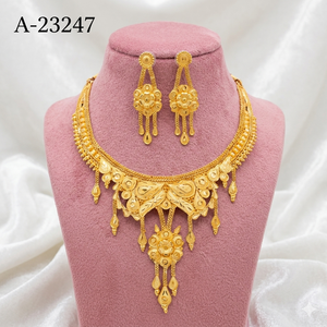 Conjunto de Collar Gargantilla de Perlas de Agua Dulce y Circonitas con Baño de Oro y Rodio de Primera Calidad, con Pendientes y Anillo a Juego - Regalo 23201 - Product Image 2