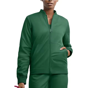 Blouse médicale sur mesure pour femme avec logo brodé, impression, tricotée, en mélange de coton écologique et durable, pour usage hospitalier, avec broderie - Product Image 4