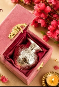 Traditional Brass Incense Burner With Floral Engraving In <b>Pink</b> Velvet Box For Indoor Home <b>Decor</b> Living <b>Room</b> Tabletop Use - Product Image 6