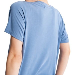 ผู้ผลิตเสื้อยืดคุณภาพสูง 100% ผ้าฝ้ายถัก ป้องกันการเป็นขุย พิมพ์ลายด้วยความร้อน โลโก้สั่งทำได้ สำหรับทุกเพศ - Product Image 4