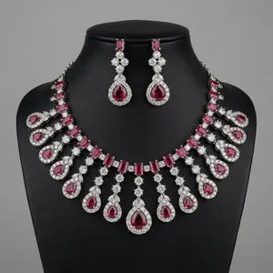 Collier en alliage plaqué argent avec zircone cubique, bijoux de luxe pour femmes, idéal pour mariage indien, fête nuptiale, mode - Product Image 1