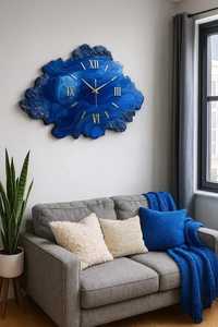 Horloge murale artisanale en résine époxy à triple tranche de bois, chiffres romains, ronde, silencieuse, turquoise, pour décoration d'hôtel de luxe - Product Image 2