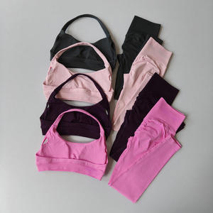 Conjunto Deportivo de Dos Piezas para Mujer, Leggings Amarillos de Cintura Alta, Sin Costuras, de Spandex, y Bra Deportivo, Tejido Sólido - Product Image 5