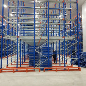 Système de rayonnage sélectif conçu pour un accès direct aux palettes, doté de niveaux de poutres réglables et d'une structure verticale stable - Product Image 2