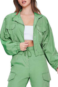 2026 Latest design Women's Cropped Raglan-Sleeve Windbreaker Jacket Outfits Windbreaker Zipper Tracksuit For Women Custom Logo - Product Image 3