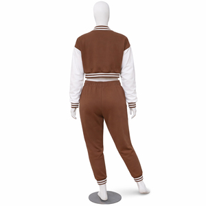 ชุดวอร์มวิซาร์ด 2 ชิ้นสำหรับผู้หญิง ฤดูหนาว แบบสั่งทำโลโก้ได้ เสื้อครอปแจ็คเก็ต กางเกงจ็อกเกอร์ ชุดลำลองสปอร์ตแวร์ ขายส่ง - Product Image 6