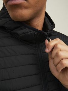 Men's Lightweight <b>Packable</b> Puffer <b>Jacket</b> Waterproof Winter Hood <b>Jacket</b> Custom <b>Packable</b> Quilted Puffer <b>Jacket</b> With Storage Pouch - Product Image 5