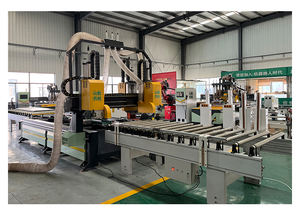 Machine de découpe CNC pour portes en bois massif, <span class=keywords><strong>4</strong></span> <span class=keywords><strong>côtés</strong></span>, scie à panneaux automatique pour le travail du bois - Product Image 4