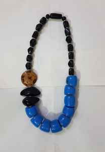 Collier en résine fait main avec perles personnalisées, style tendance pour les fêtes, haute qualité, unisexe, en provenance d'Inde - Product Image 5