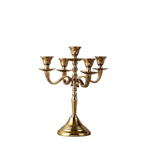 Décoration de table de mariage bougeoir en aluminium et métal fini or bougeoir à 5 bras meilleur prix candélabre décoratif pour la maison - Product Image 1