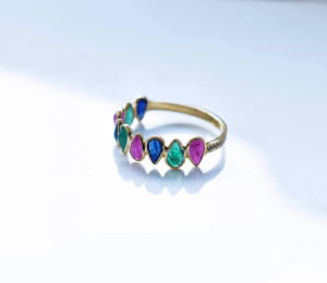 Anillo de Rubí, Zafiro y Esmeralda Natural en Forma de Lágrima Tricolor Majesty - Product Image 2