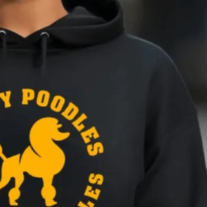 PRETTY POODLES Sweat à capuche imprimé graphique pour femme, noir, décontracté, streetwear tendance, vêtements personnalisés - Product Image 5