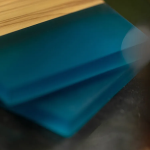 Oferta de Liquidación B2B v2025: Posavasos Cuadrados de Resina Epoxi y Madera de Olivo con Diseño Moderno, Tapetes de Resina Artística, ¡Venta Caliente! - Product Image 3