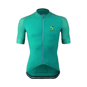 Conjunto de Jersey y Pantalones Cortos de Ciclismo para Hombre, de Primera Calidad, Ajuste Perfecto, con Impresión por Transferencia de Calor Personalizada - Product Image 4