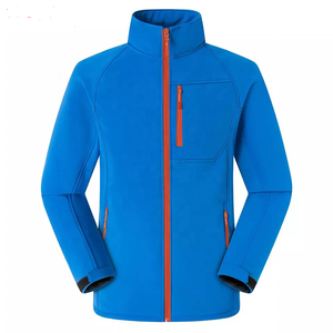 Vestes d'hiver à coque souple avec logo brodé personnalisé, taille unisexe, logo imprimé oem pour l'extérieur, tenue quotidienne, veste résistante à l'eau - Product Image 5