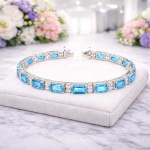 Bracelet de luxe en argent sterling avec topaze naturelle taille émeraude, grand charme éclatant, cadeau idéal pour la Saint-Valentin et les anniversaires féminins - Product Image 4