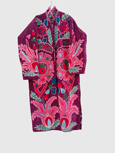 Manteau long en velours brodé à la main pour femme, motif floral chic prairie, col mandarin, manches longues, vêtement d'hiver - Product Image 1