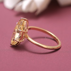Bague de fiançailles solitaire en diamant jaune de laboratoire taille marquise certifié IGI en argent sterling 925 massif - Product Image 3