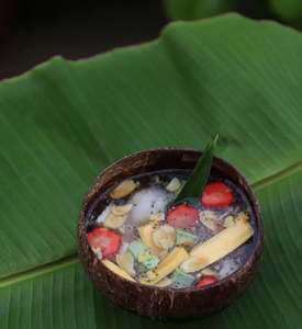 Classic <b>Coconut</b> <b>Shell</b> Bowl Handmade Eco-Friendly Non-Toxic for Camping Decorative Table Setup Vietnam Artisan Craft - Product Image 2