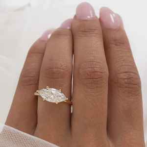 Anillo Solitario de Diamante Cultivado en Laboratorio de 1.51 CT con Corte Marquise en Oro Sólido de 14k, un Regalo Ideal para el Aniversario de Bodas de una Mujer - Product Image 3