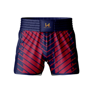 กางเกงขาสั้นสำหรับกีฬามวยไทย ผลิตจากโพลีเอสเตอร์/ไนลอน น้ำหนักเบา ระบายอากาศได้ดี ทนทาน แห้งเร็ว ไม่หดตัว รุ่น Wear 4 Games Custom สำหรับผู้ชาย - Product Image 2