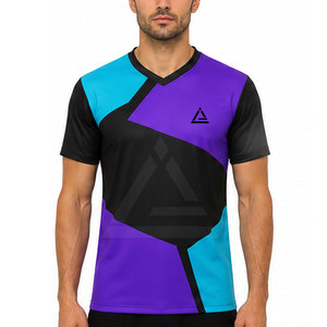 Maillots de sport Gaming Creator pour hommes avec tissu respirant haute performance, coupe décontractée, empiècements audacieux et style merchandising moderne - Product Image 3
