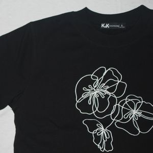 เสื้อยืดคอโอ แขนสั้น คุณภาพพรีเมียม ผ้าฝ้ายหนานุ่มสั่งทำพิเศษ ทนทาน ใส่สบาย ผลิตในเวียดนาม ส่งออกโดยตรง - Product Image 2