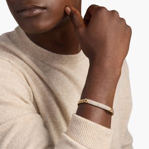 Men's Diamond Link Bar <b>Bracelet</b> in Yellow Gold - Product Image 4