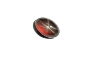 Zafiro Estrella Morado Transparente Ovalado de 4x6 mm, 0.5 Quilates, Cabujón Pulido Creado en Laboratorio con Efecto de Estrella de 6 Puntas para Joyería - Product Image 5