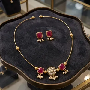 Ensemble collier et boucles d'oreilles plaqué or avec breloque rubis et perles d'imitation pour femme, idéal pour mariage et soirée - Product Image 5