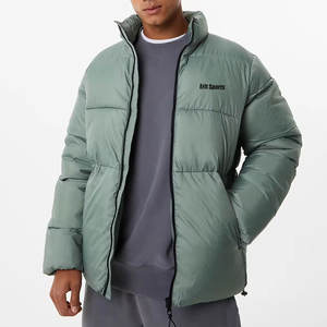 Veste d'hiver pour homme en nylon/polyester avec logo personnalisé en gros, imperméable, pour usage extérieur, veste matelassée pour homme - Product Image 1