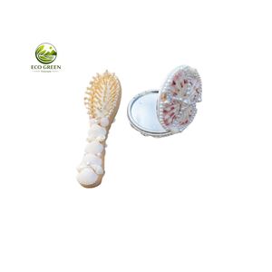 Peineta de Nácar Natural Hecha a Mano, Accesorios para el Cabello de Concha, Productos de Moda Costera Premium de Vietnam - Product Image 1