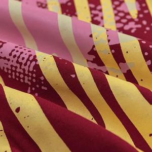 Sudadera con Capucha Personalizada con Estampado Gráfico, Estilo Urbano, Talla Grande – Prenda con Capucha de Forro Polar Estampado de Primera Calidad - Product Image 4