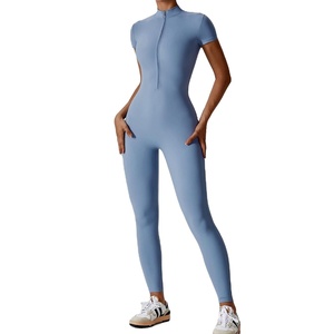 Precio al por mayor RTS: Mono elástico de manga corta con cuello simulado y color liso para mujer, elástico en cuatro direcciones, modelo AS-YJ-512 - Product Image 1