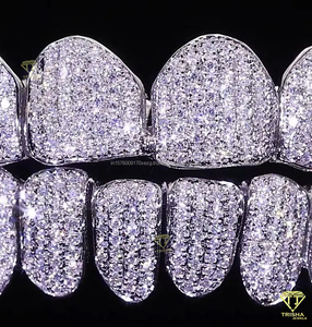 Grillz Personalizados de Plata de Ley 925 con Dientes con Incrustaciones de Moissanita VVS, Chapado en Oro Blanco y Oro Rosa, Regalo de Lujo para Él - Product Image 3