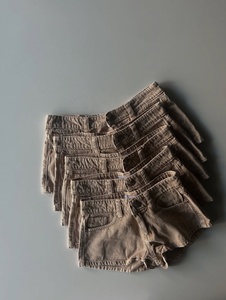 Shorts en jean marron vintage de haute qualité, en coton délavé, taille haute pour femme - Product Image 6