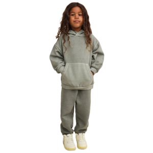 Conjunto Deportivo Personalizado para Niños, Sudadera con Hombros Caídos Estilo Vintage y Pantalones Deportivos, Conjunto de Sudadera para Niños - Product Image 1