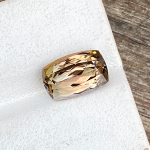 Forma de cojín largo sin calefacción de tanzanita natural rara de 3,25 quilates con BIO color y bucle de tanzanita de zoisita natural de calidad limpio. - Product Image 1