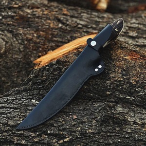 Couteau à filet en acier damas fait main avec manche en bois de cerf et étui en cuir - Product Image 3
