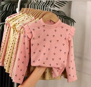 Chemise florale pour filles de 1 à 7 ans, automne et hiver, manches volantées, dentelle, manches longues, t-shirt polyvalent pour petite fille, haut simple - Product Image 1