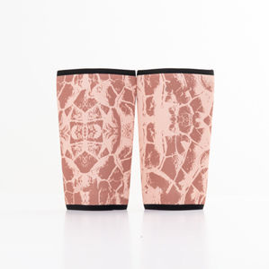 ปลอกหุ้มเข่าแบบปรับได้สำหรับการบีบอัดและป้องกันการบาดเจ็บในการยกน้ำหนักและพาวเวอร์ลิฟติ้ง - Product Image 4