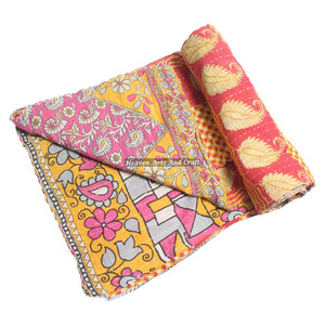 Indian Wholesale Handmade Bedding Gudari Indian Reversible Hand Stitched Heavy <b>Throw</b> Old Sari Blanket Patch Work Heavy <b>Quilt</b> - Product Image 3