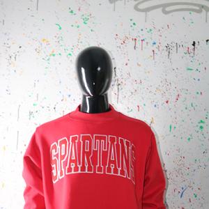 Sudadera SPARTANS RED con Cuello Alto, 100% Rojo, Apliques Bordados, Cuello Ancho, URBAN PRODUCTIONS - Product Image 5