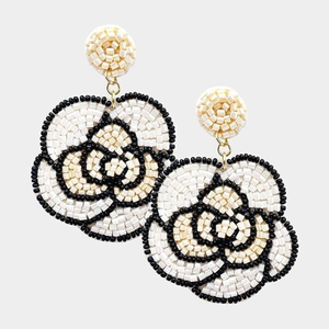 Pendientes hechos a mano con cuentas de semillas y bordados, ideales para mujeres y niñas como regalo. - Product Image 2